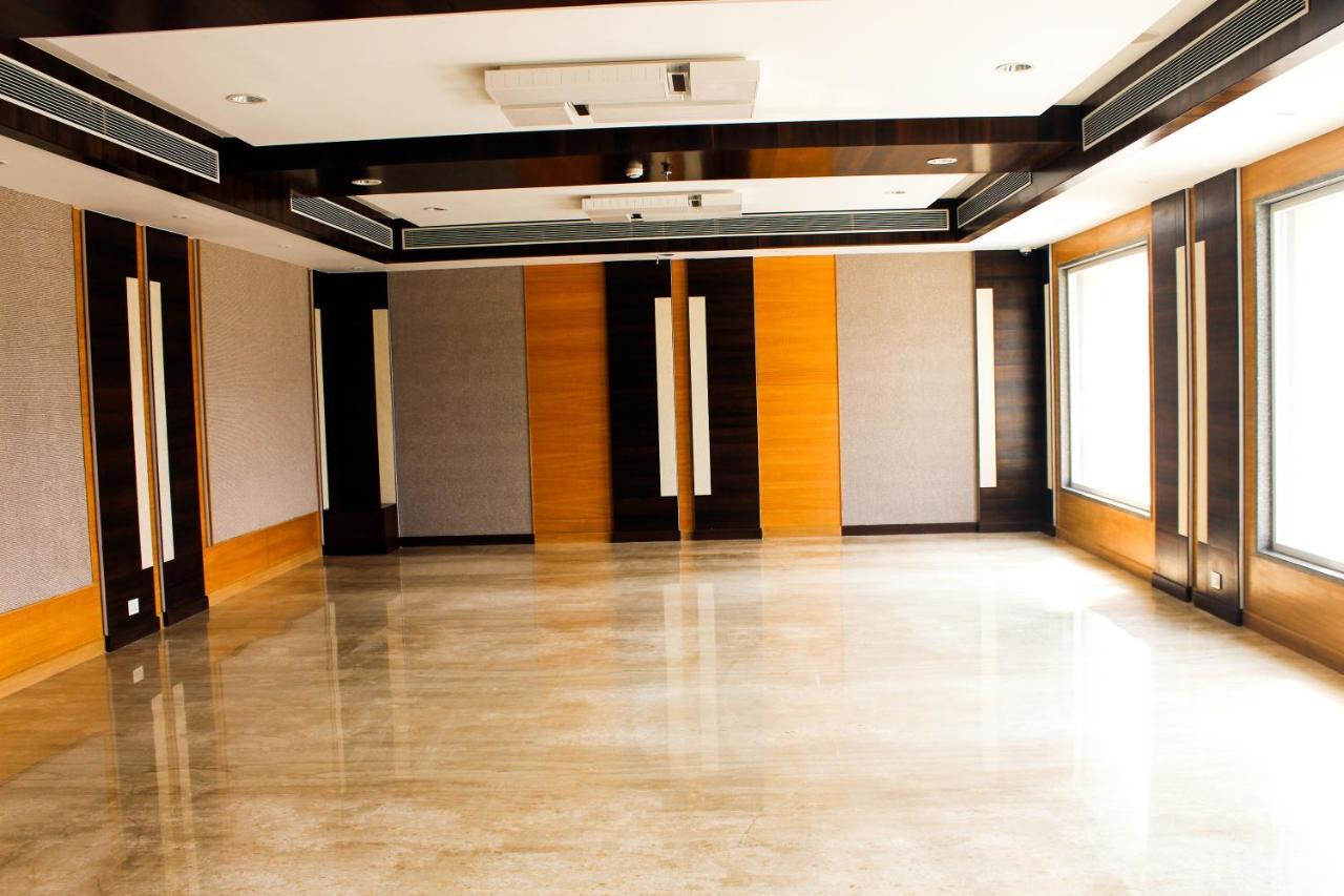 Hotel Rajhans Abhinandan Bhopal Exterior foto